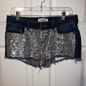 Victoria’s Secret PINK Sequin denim shorts size 6